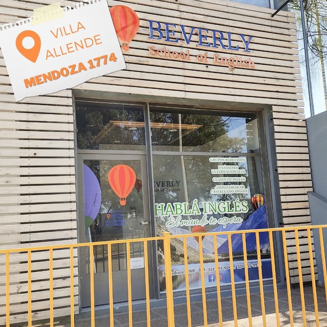 Alumnos de Beverly School of English